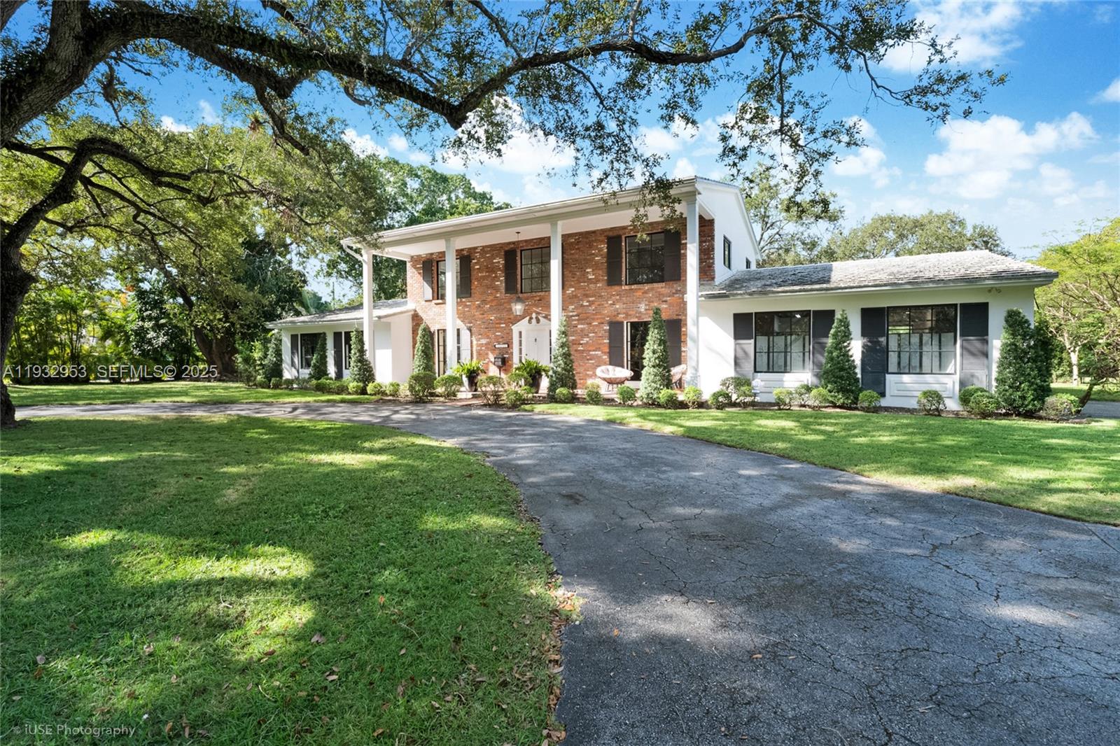 10700 Old Cutler Rd, Coral Gables FL 33156