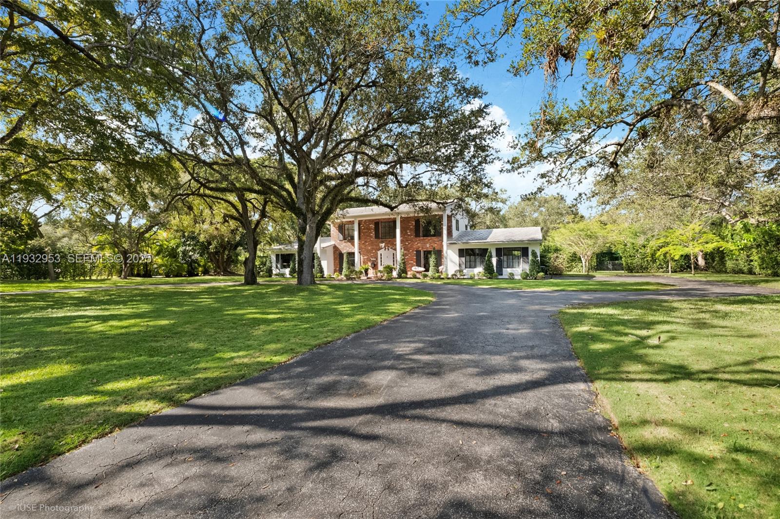 10700 Old Cutler Rd, Coral Gables FL 33156