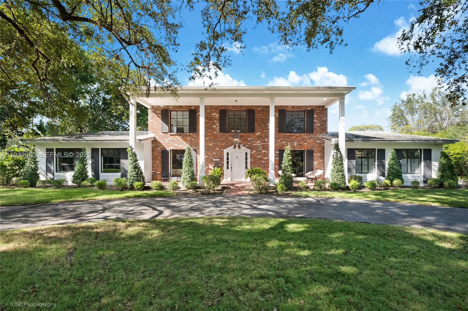 10700 Old Cutler Rd, Coral Gables FL 33156