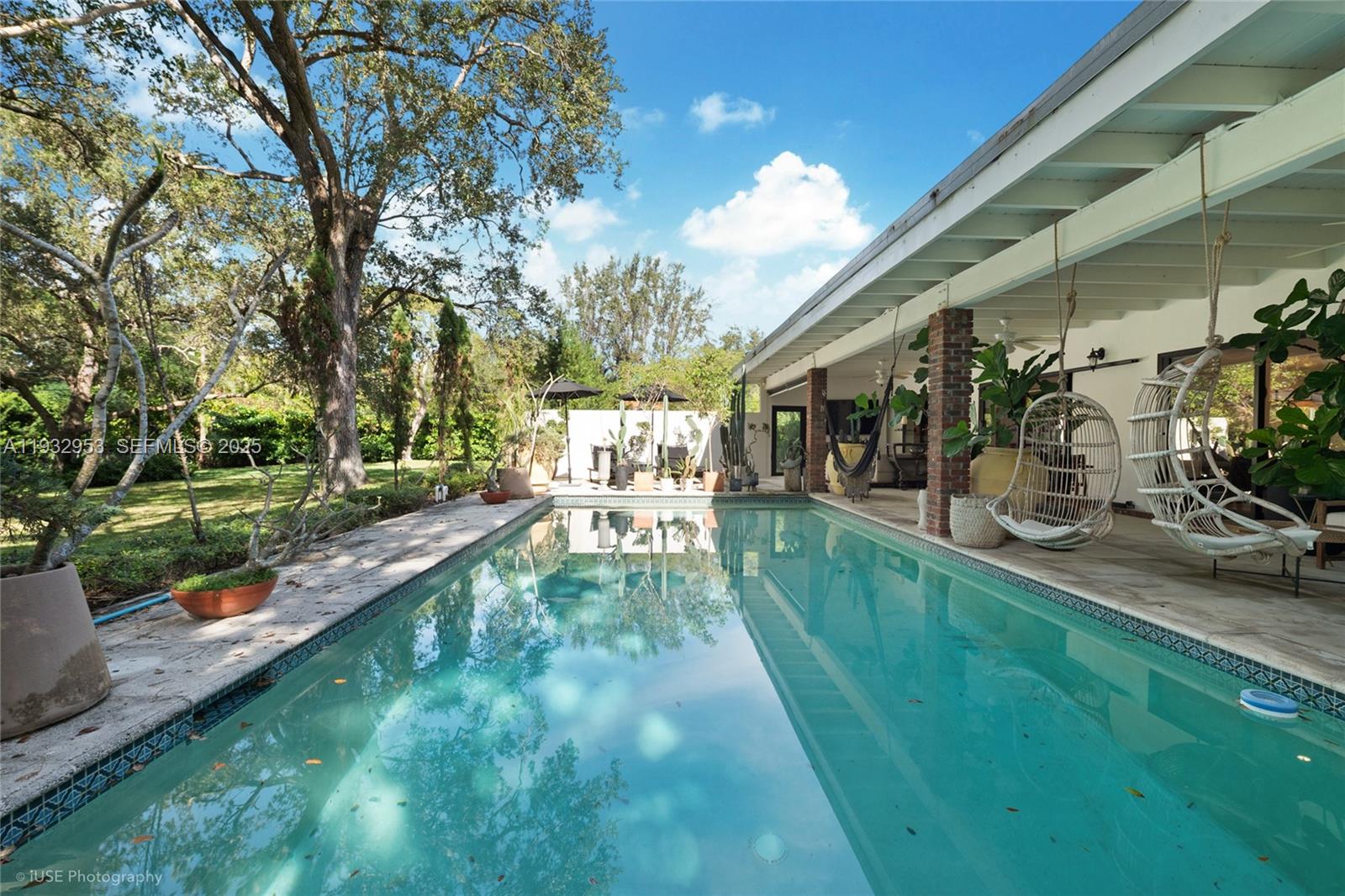 10700 Old Cutler Rd, Coral Gables FL 33156