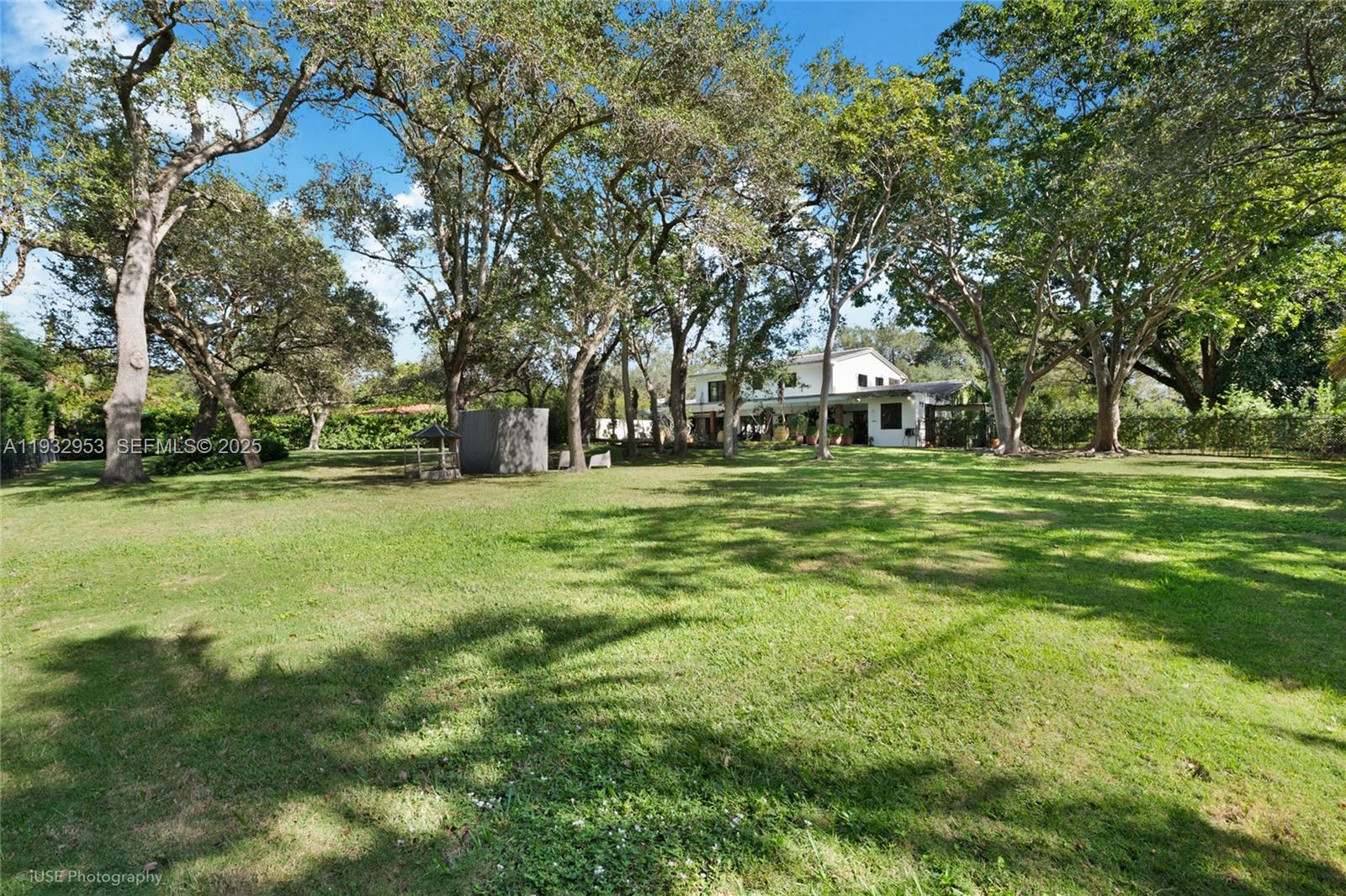 10700 Old Cutler Rd, Coral Gables FL 33156