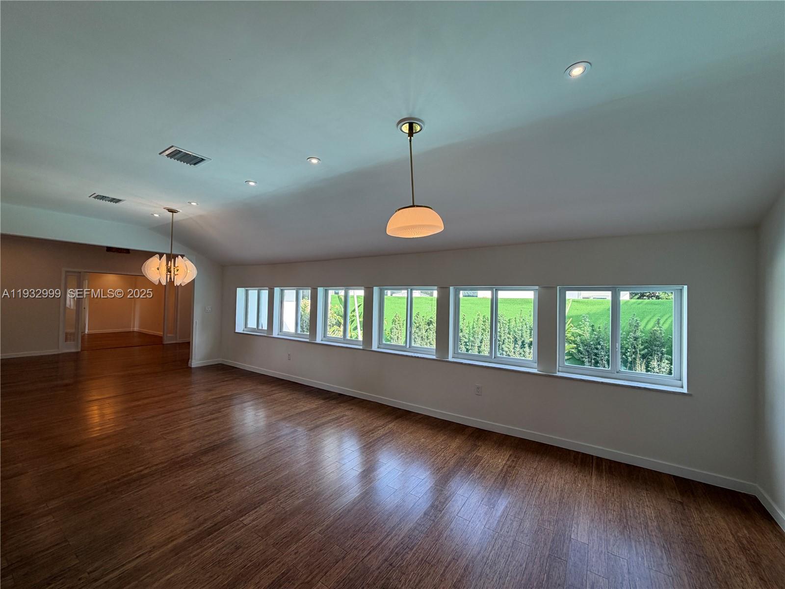 621 W Dilido Dr, Miami Beach FL 33139