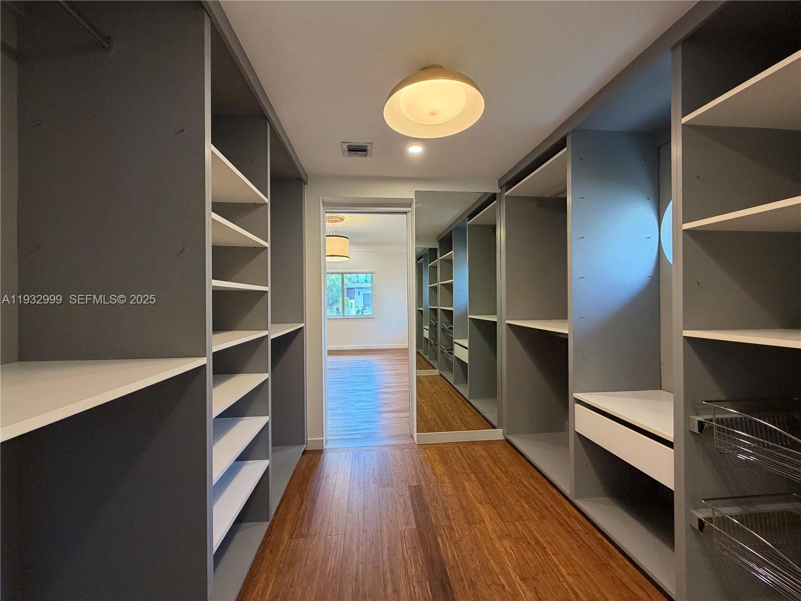 621 W Dilido Dr, Miami Beach FL 33139