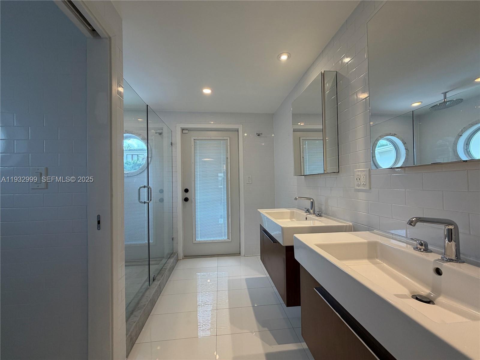 621 W Dilido Dr, Miami Beach FL 33139