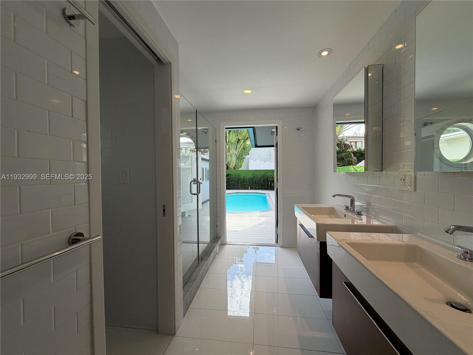 621 W Dilido Dr, Miami Beach FL 33139