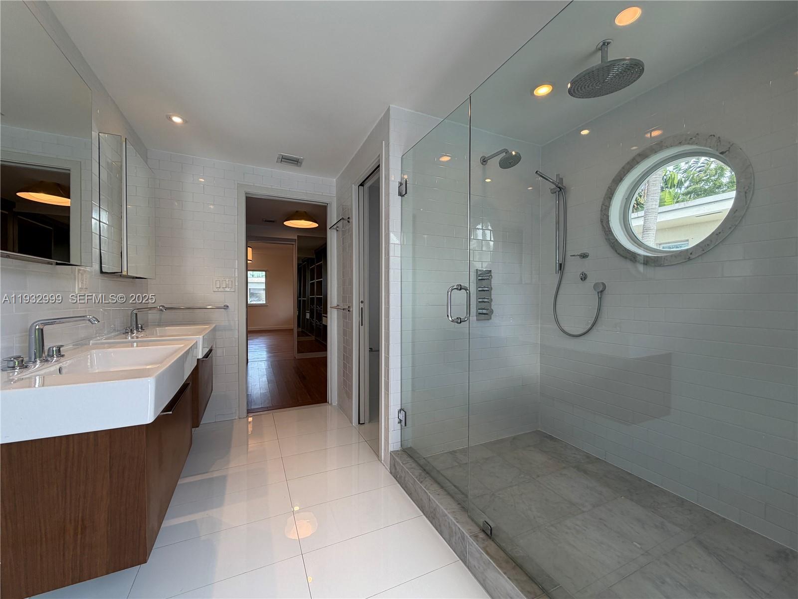 621 W Dilido Dr, Miami Beach FL 33139