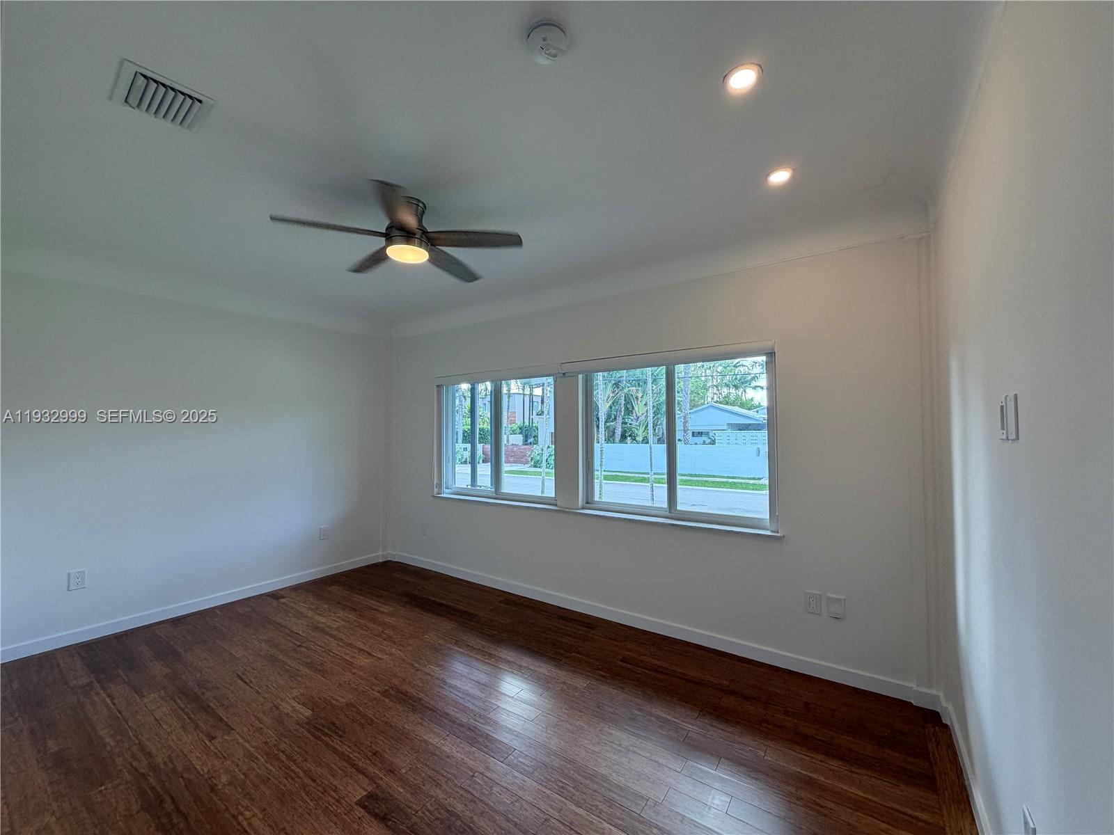 621 W Dilido Dr, Miami Beach FL 33139