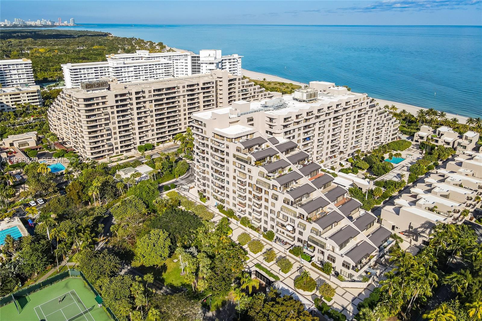 201 CRANDON BLVD #604, Key Biscayne FL 33149