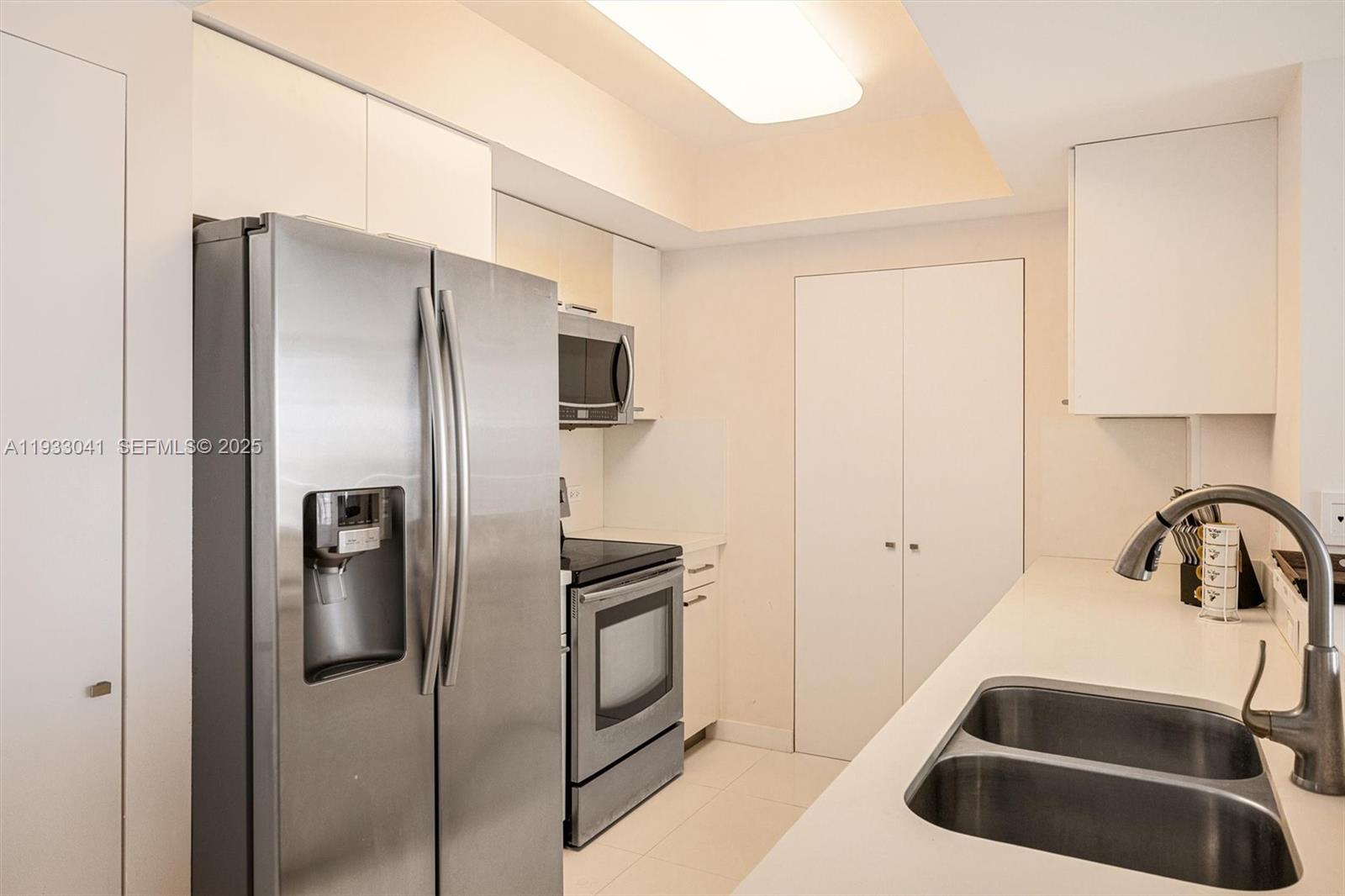 19501 W Country Club Dr #2307, Aventura FL 33180