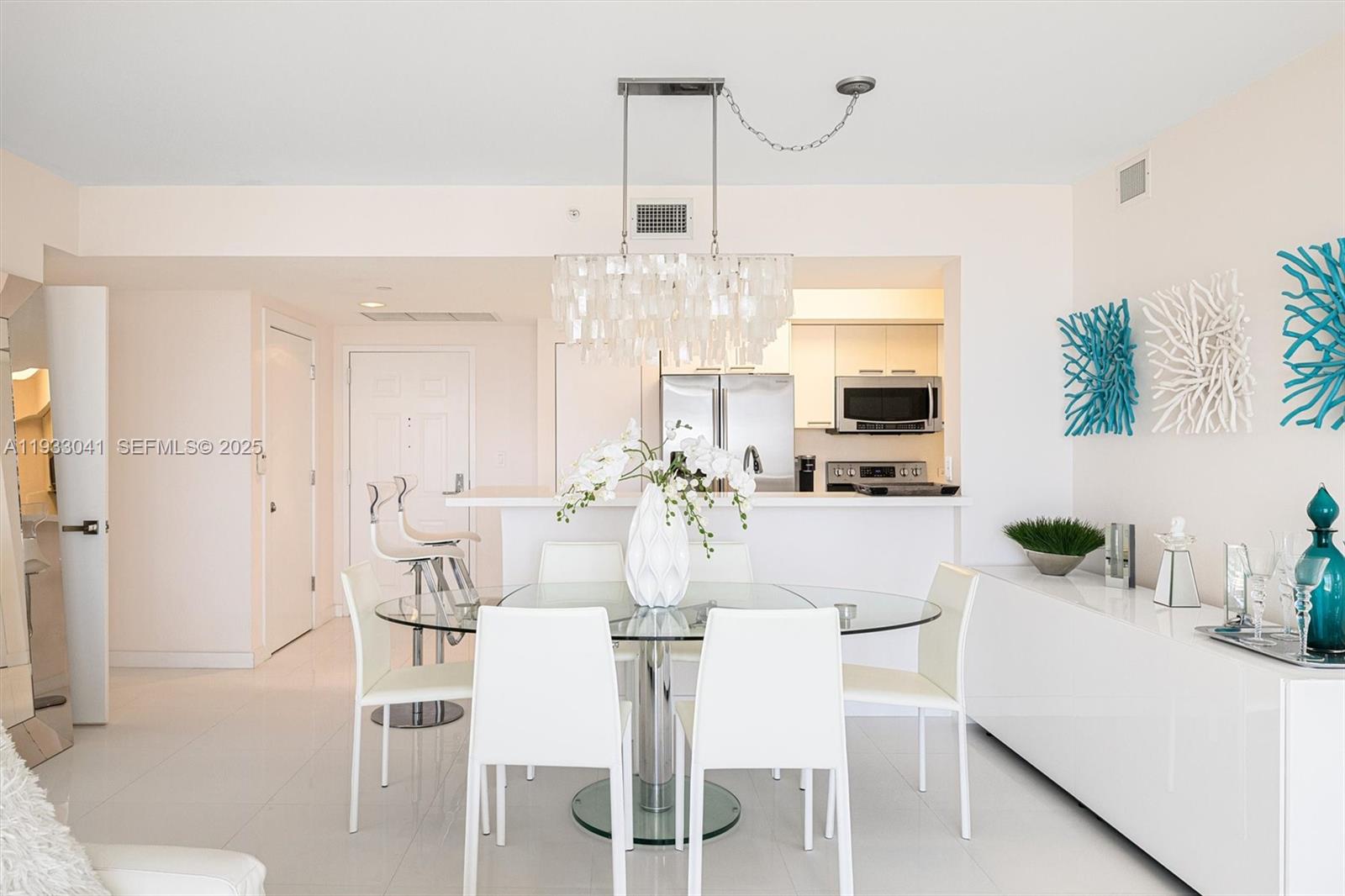 19501 W Country Club Dr #2307, Aventura FL 33180