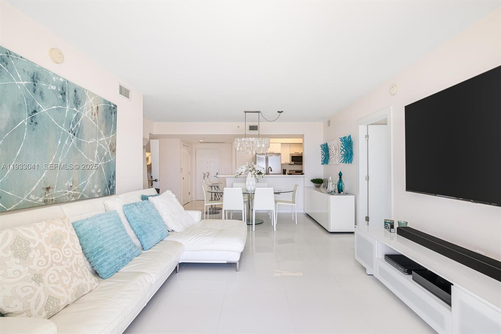 19501 W Country Club Dr #2307, Aventura FL 33180