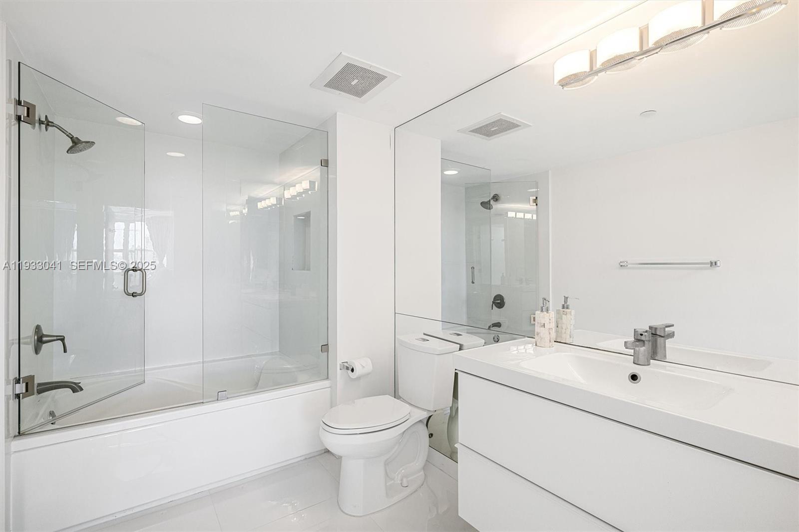 19501 W Country Club Dr #2307, Aventura FL 33180