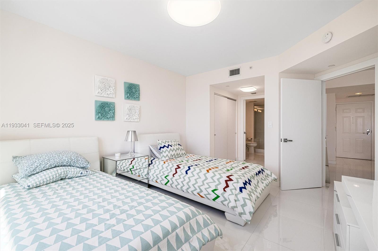 19501 W Country Club Dr #2307, Aventura FL 33180