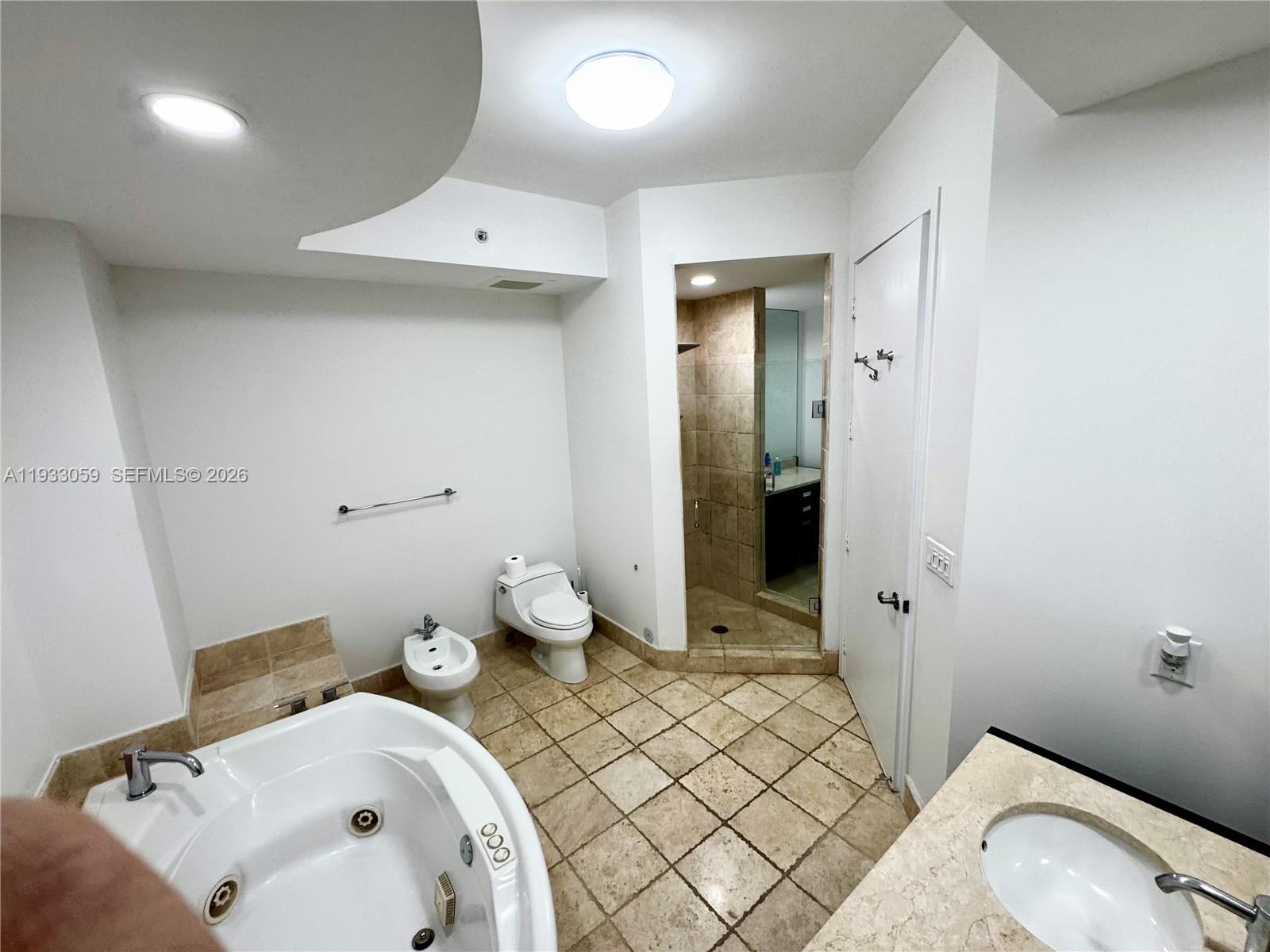 18201 Collins Ave #3308, Sunny Isles Beach FL 33160