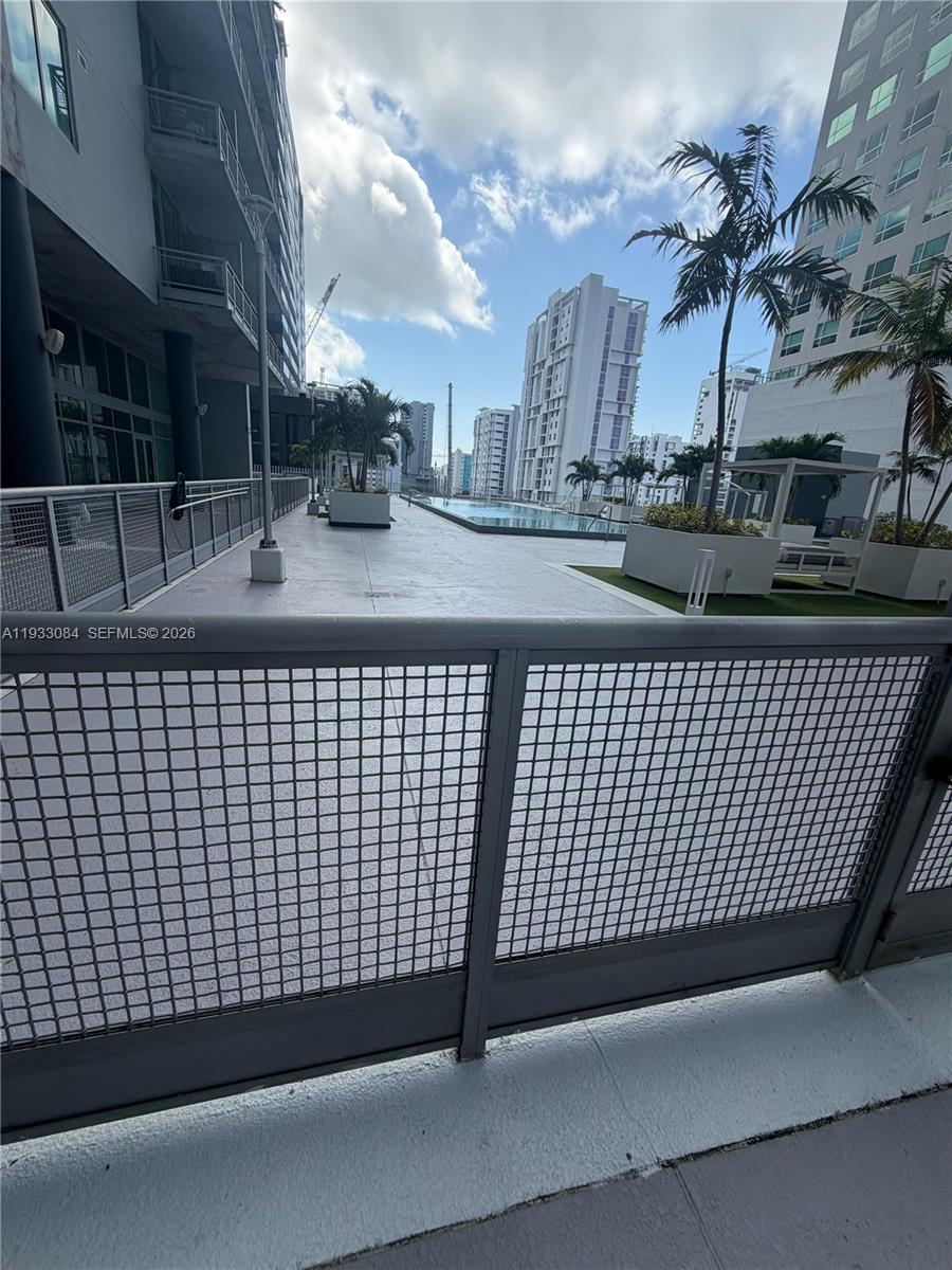 690 SW 1st Ct #1724, Miami FL 33130