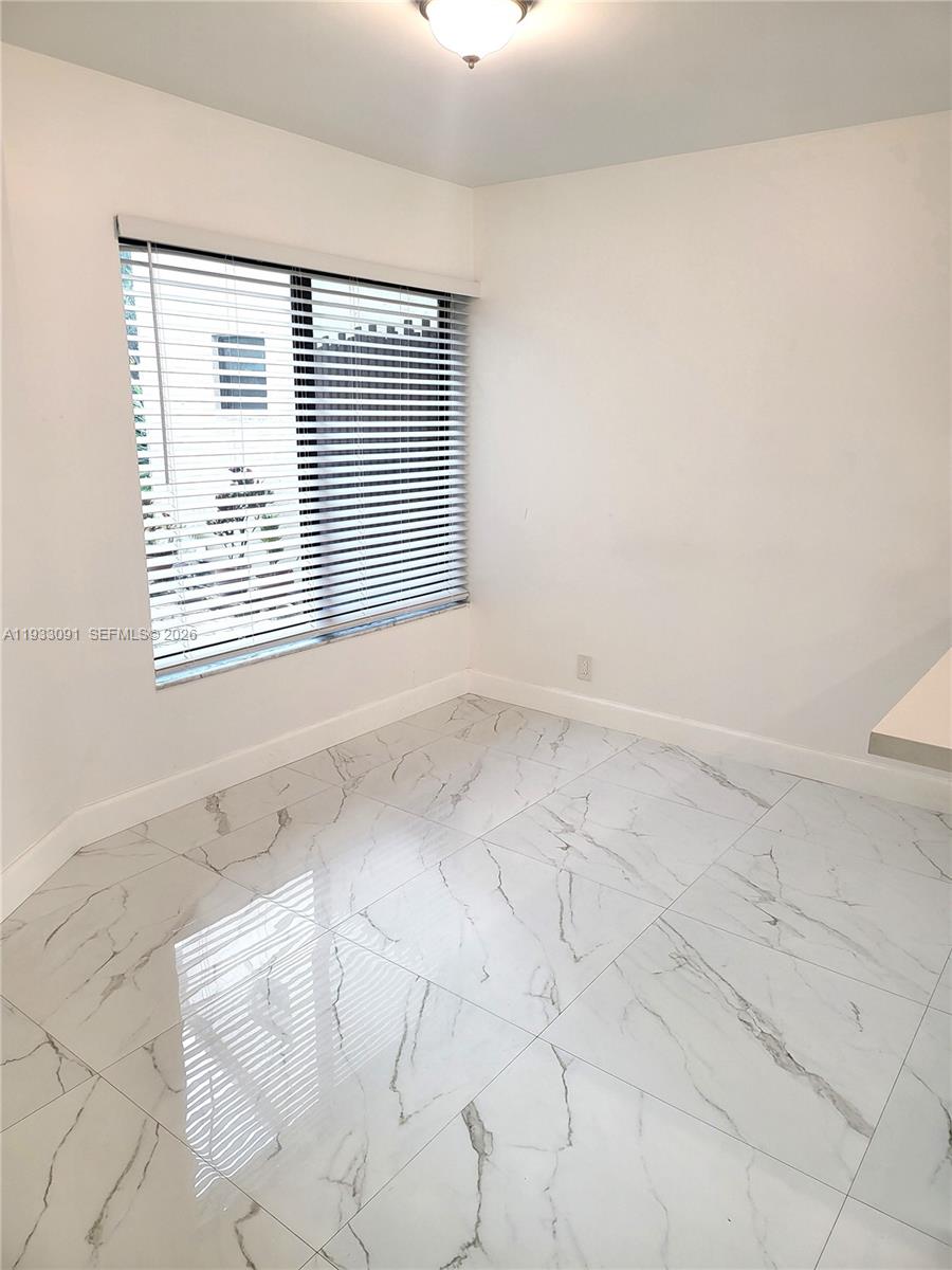 9723 N New River Canal Road #416, Plantation FL 33324