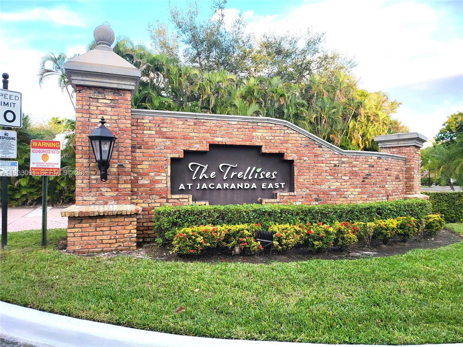 9723 N New River Canal Road #416, Plantation FL 33324