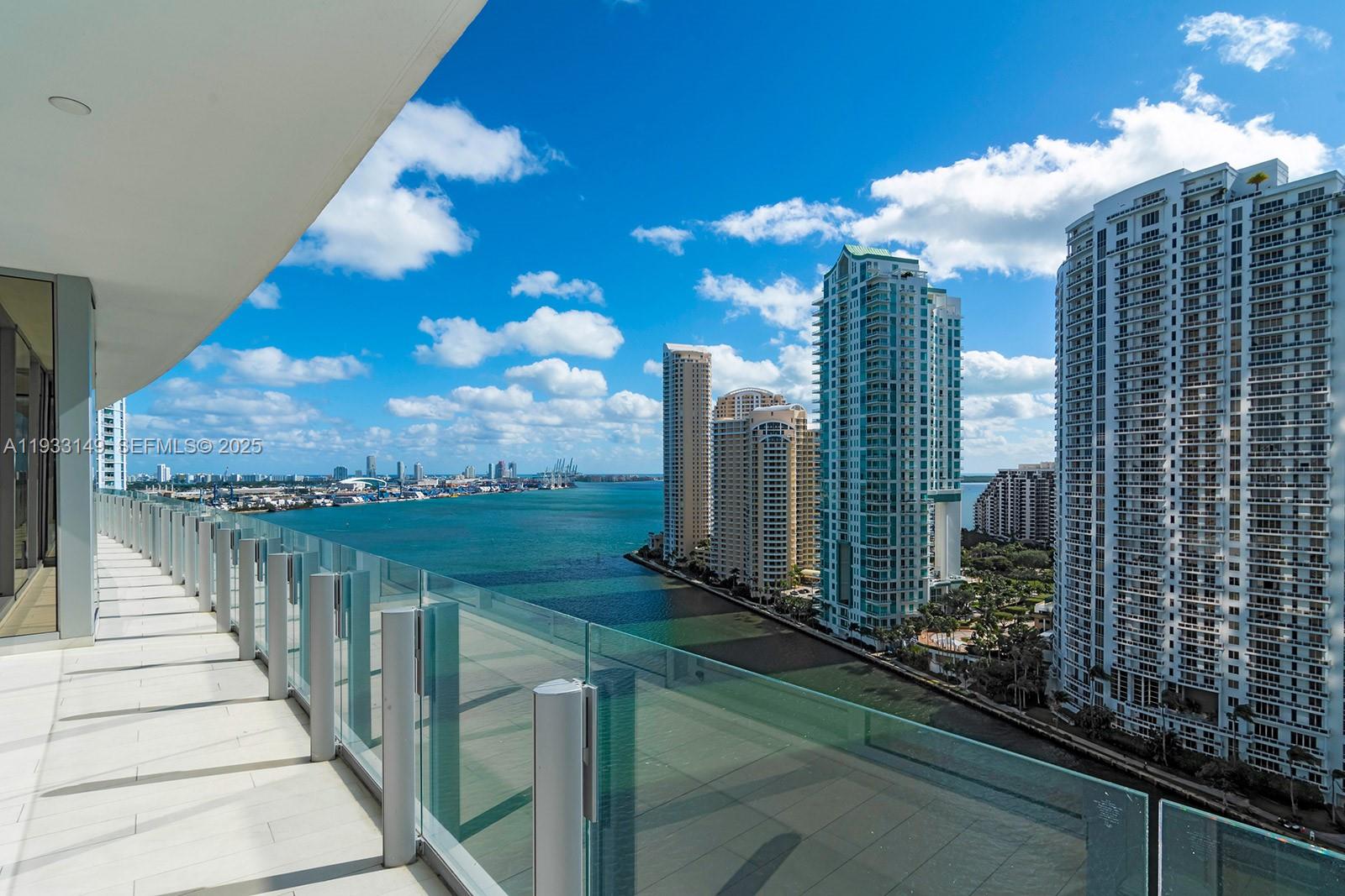 300 Biscayne Blvd Way #1901, Miami FL 33131
