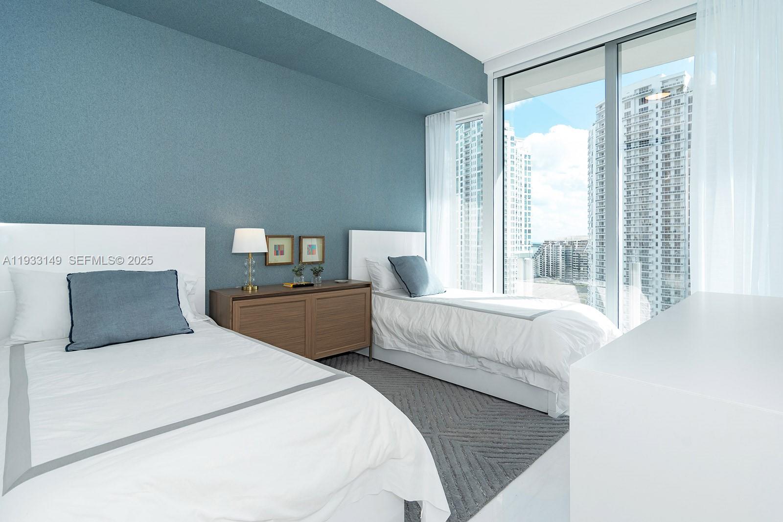 300 Biscayne Blvd Way #1901, Miami FL 33131