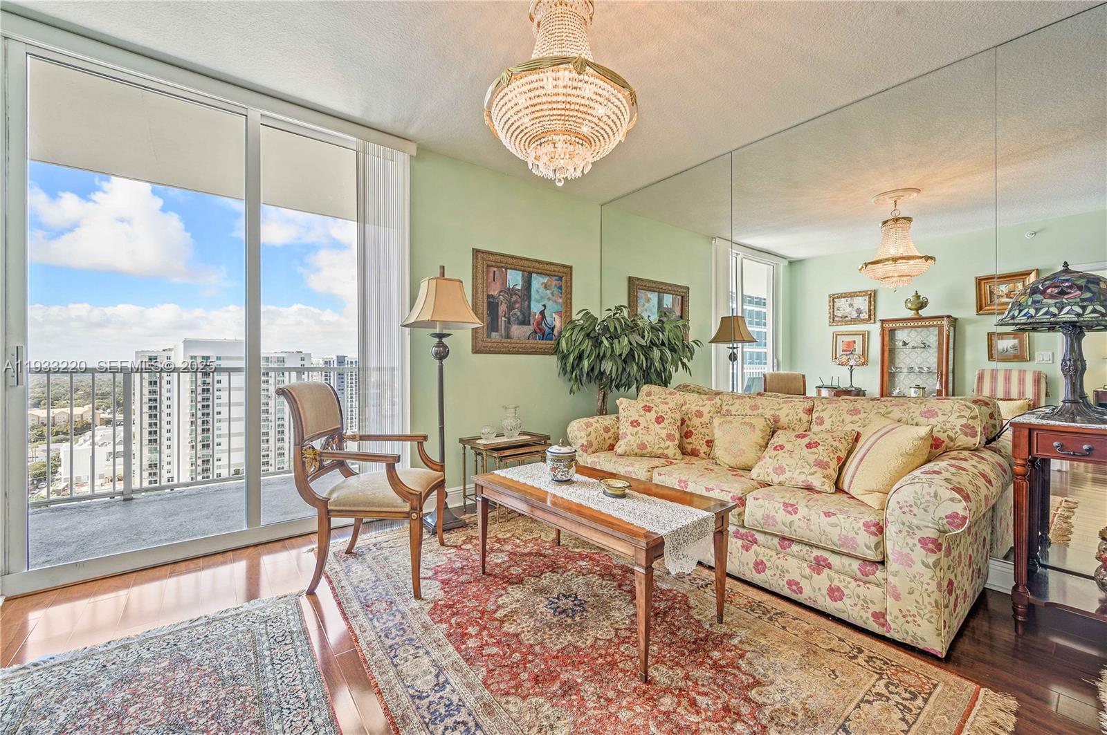 1250 S Miami Ave #1907, Miami FL 33130