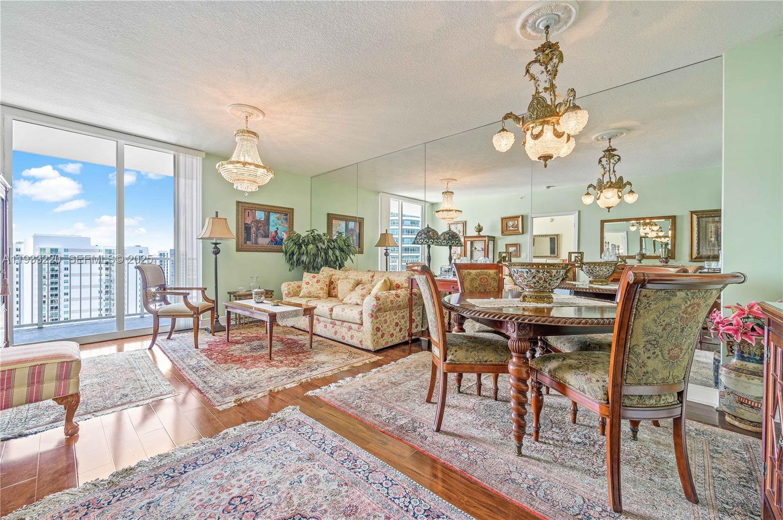 1250 S Miami Ave #1907, Miami FL 33130