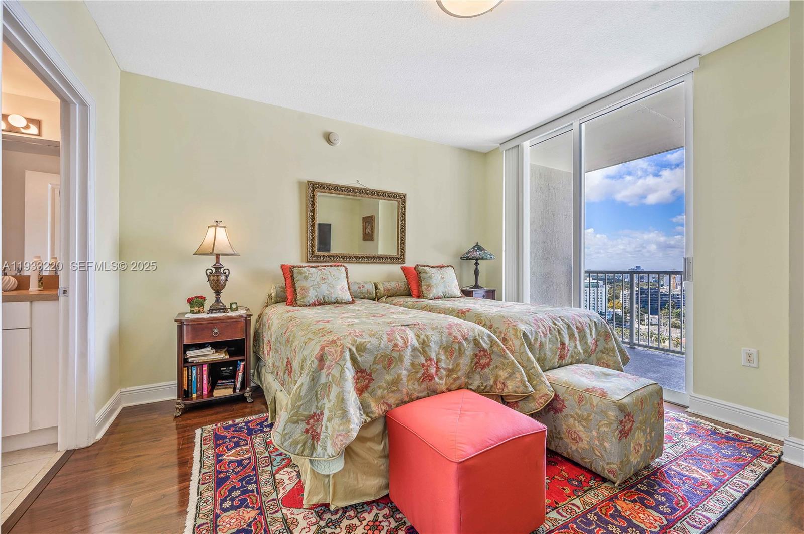 1250 S Miami Ave #1907, Miami FL 33130
