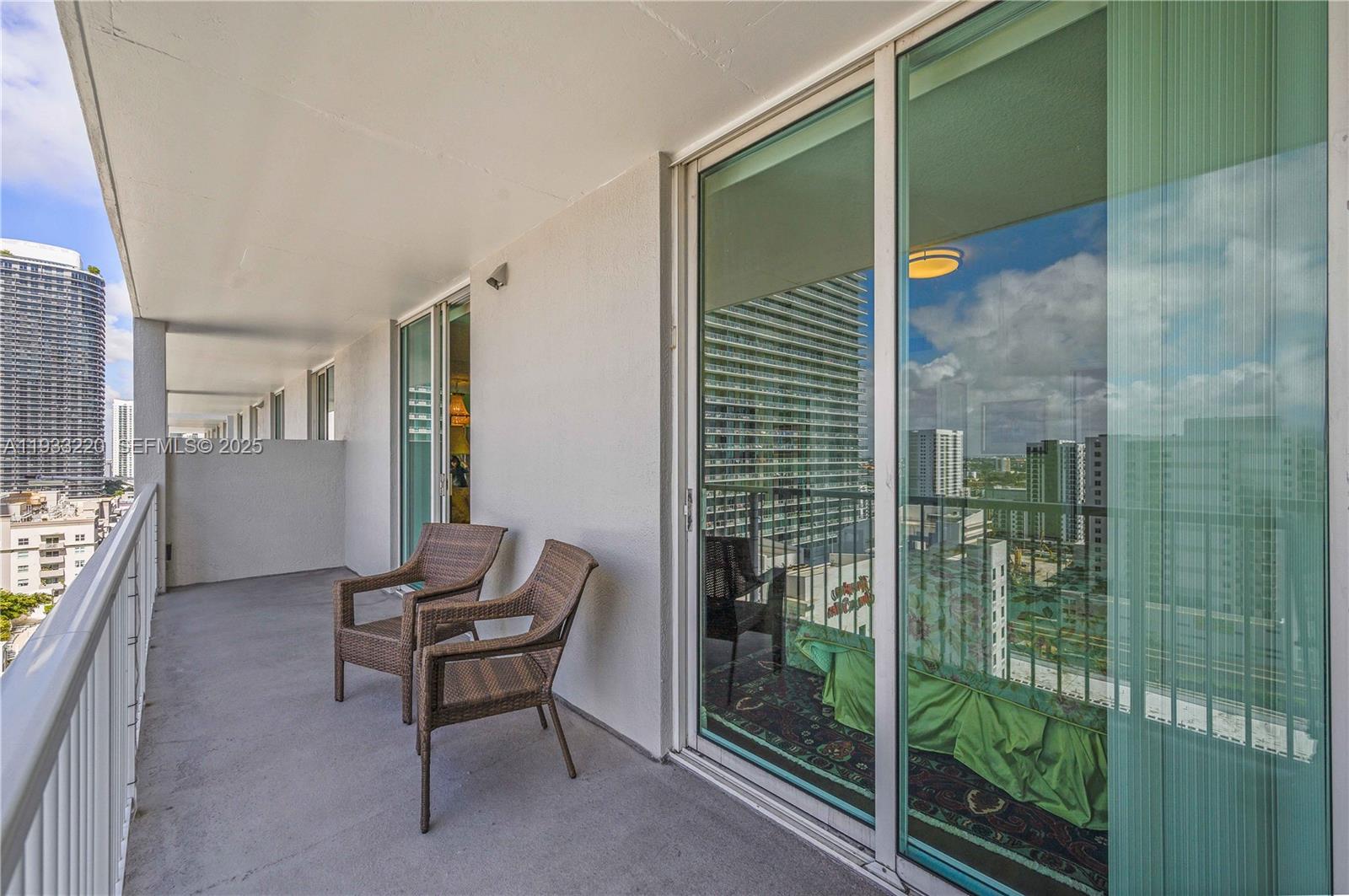 1250 S Miami Ave #1907, Miami FL 33130