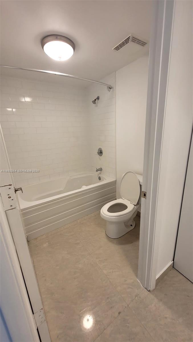 690 SW 1st Ct #3110, Miami FL 33130