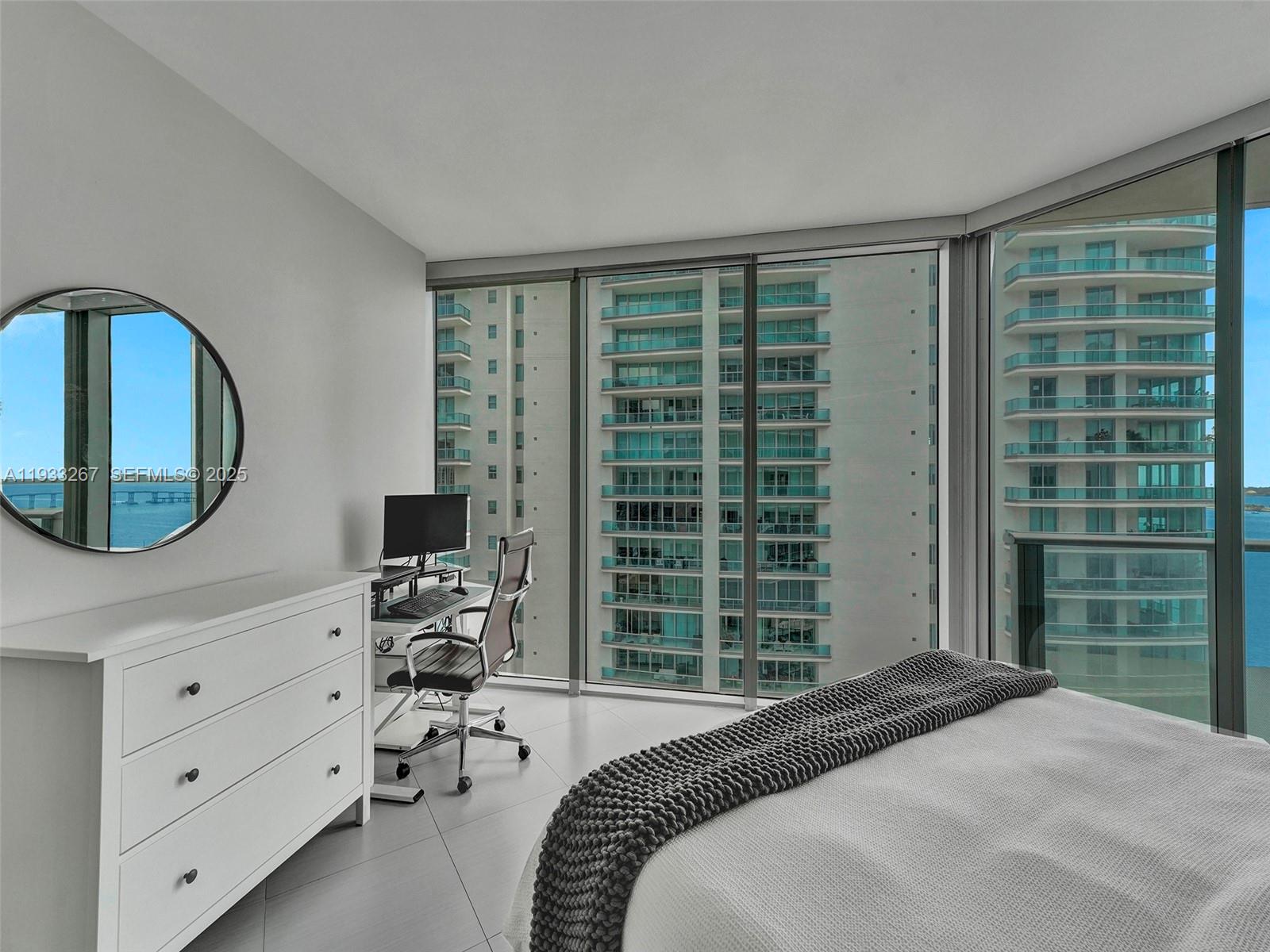 1300 Brickell Bay Dr #2109, Miami FL 33131