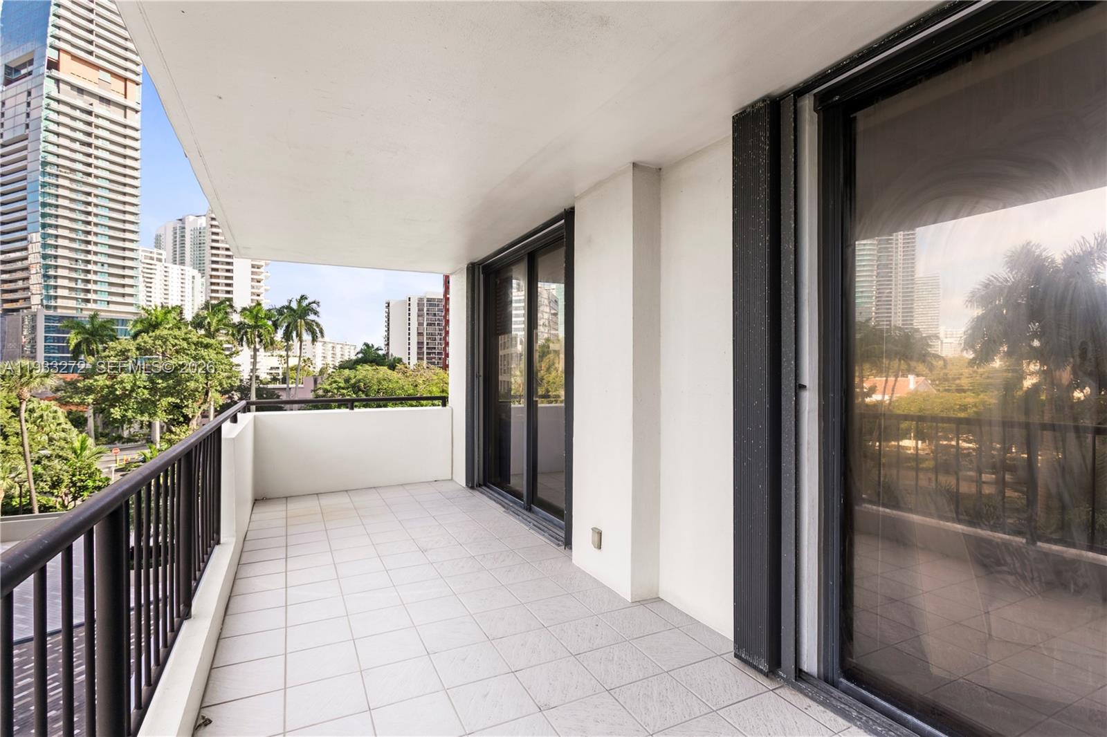 1581 Brickell Ave #107, Miami FL 33129