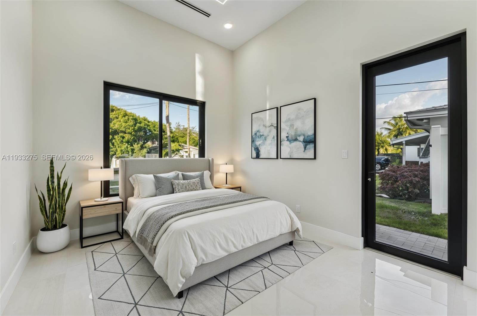 1304 SE 10th Ter, Deerfield Beach FL 33441