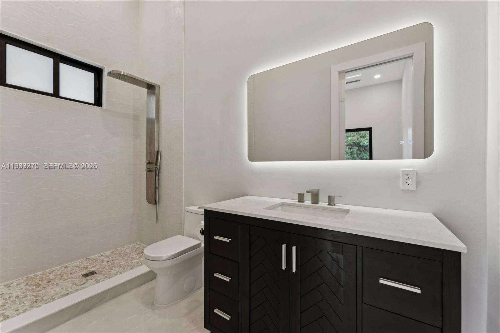 1304 SE 10th Ter, Deerfield Beach FL 33441