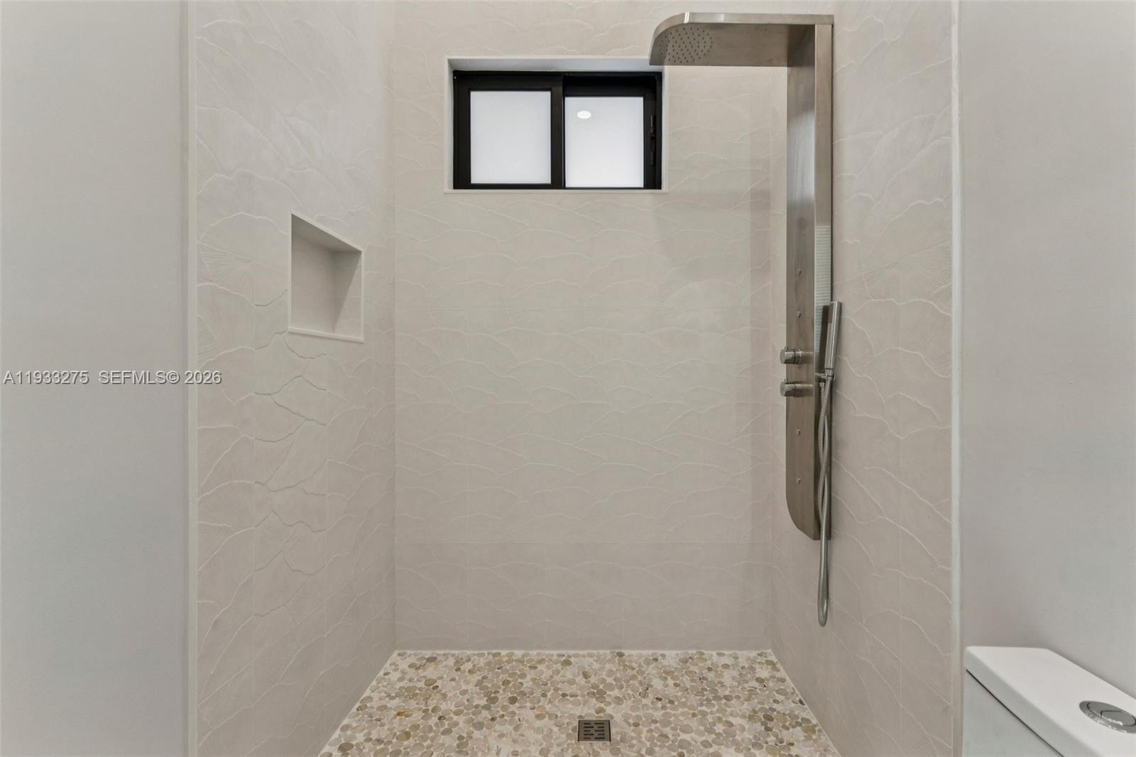 1304 SE 10th Ter, Deerfield Beach FL 33441
