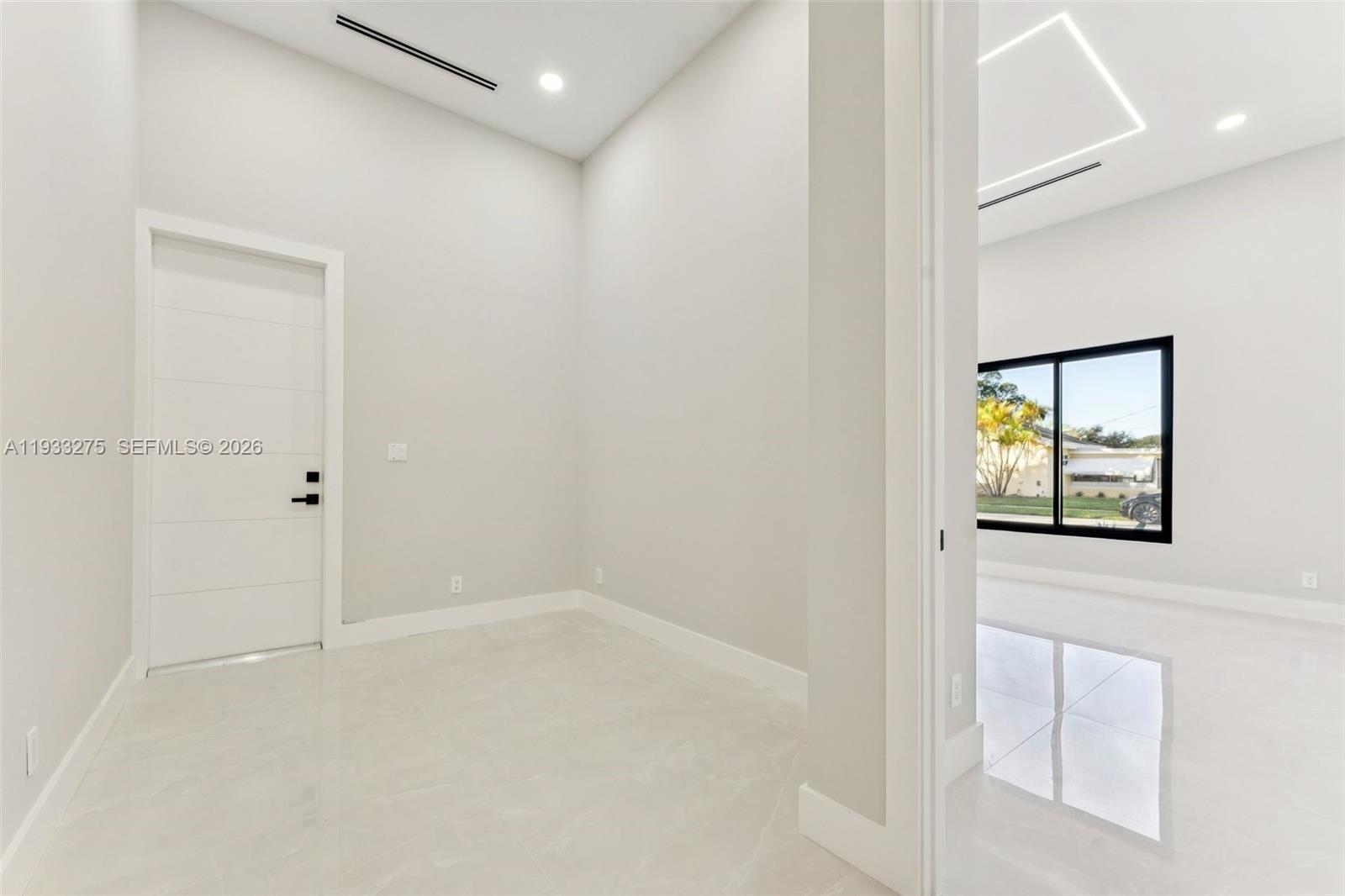 1304 SE 10th Ter, Deerfield Beach FL 33441