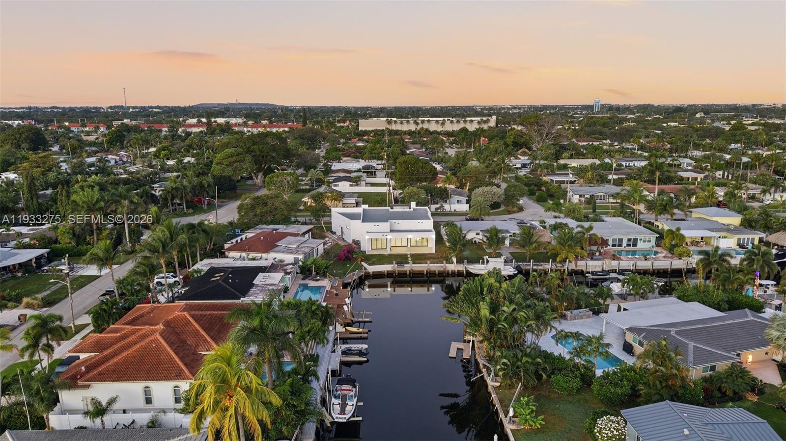 1304 SE 10th Ter, Deerfield Beach FL 33441