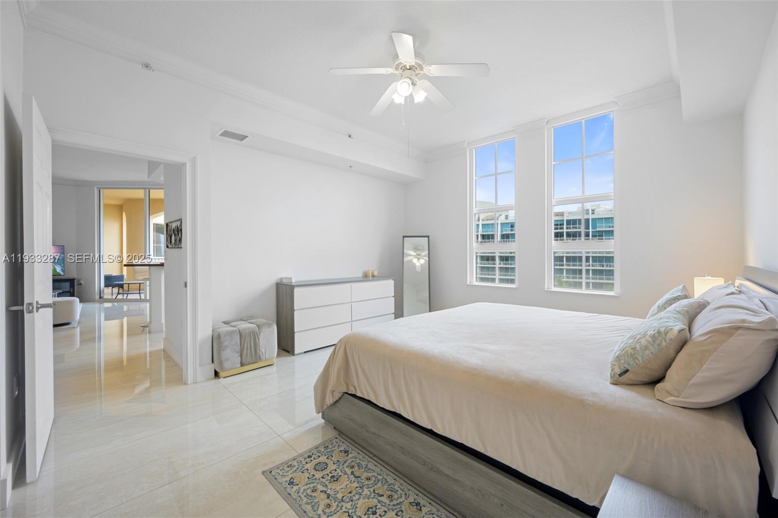 3001 NE 185th St #613, Aventura FL 33180