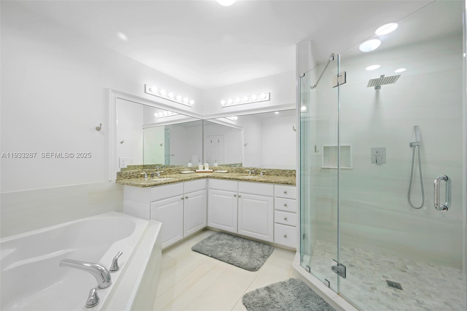 3001 NE 185th St #613, Aventura FL 33180