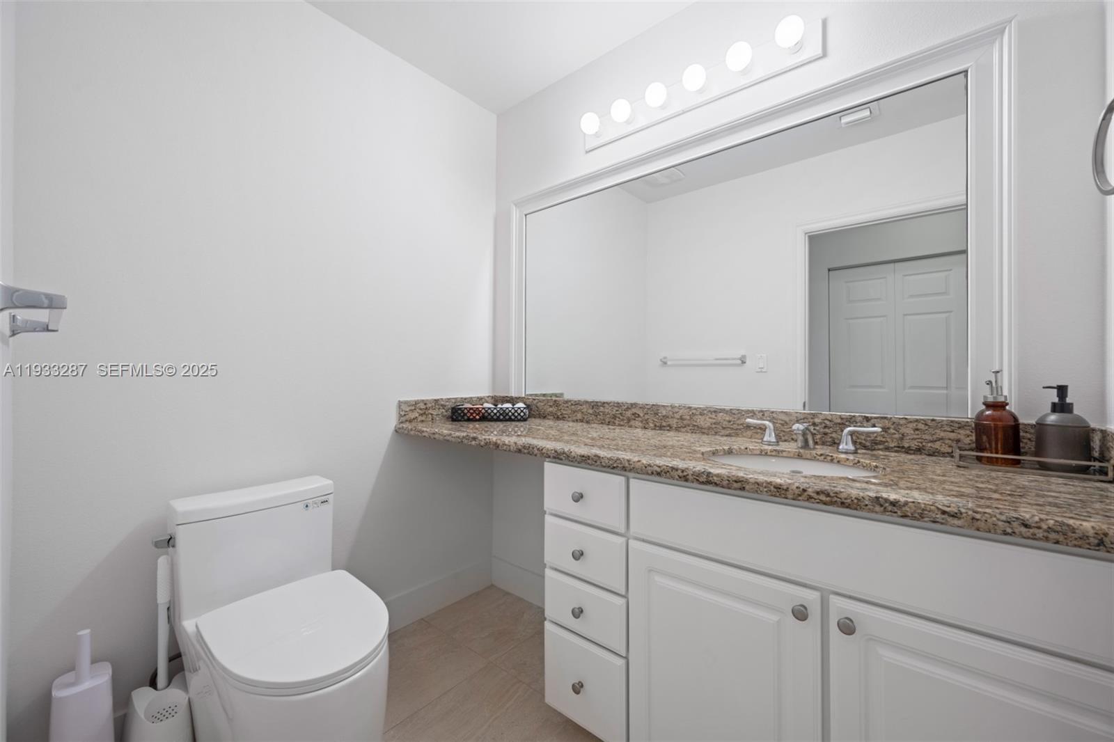 3001 NE 185th St #613, Aventura FL 33180