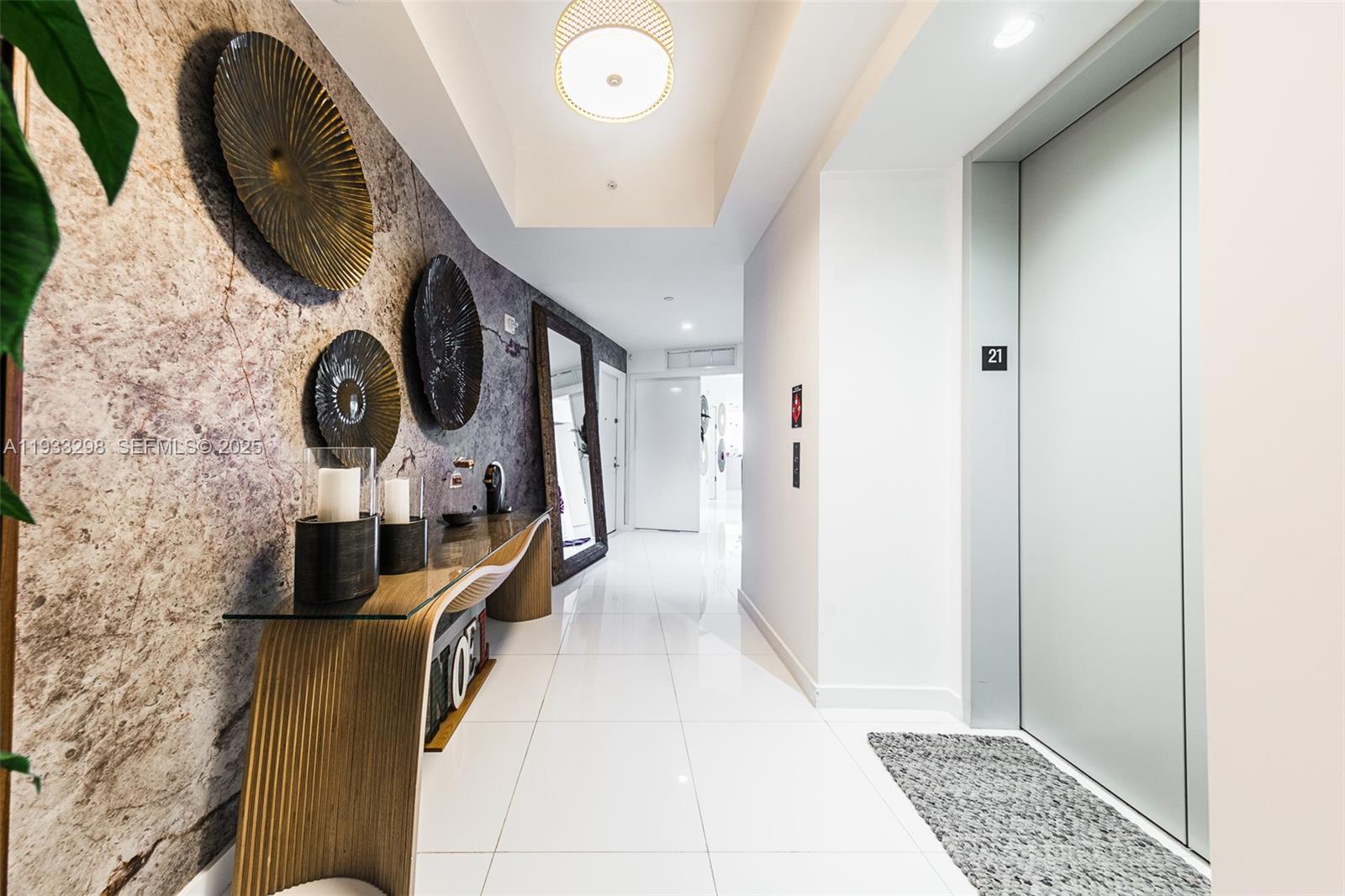 851 NE 1st Ave #2111, Miami FL 33132