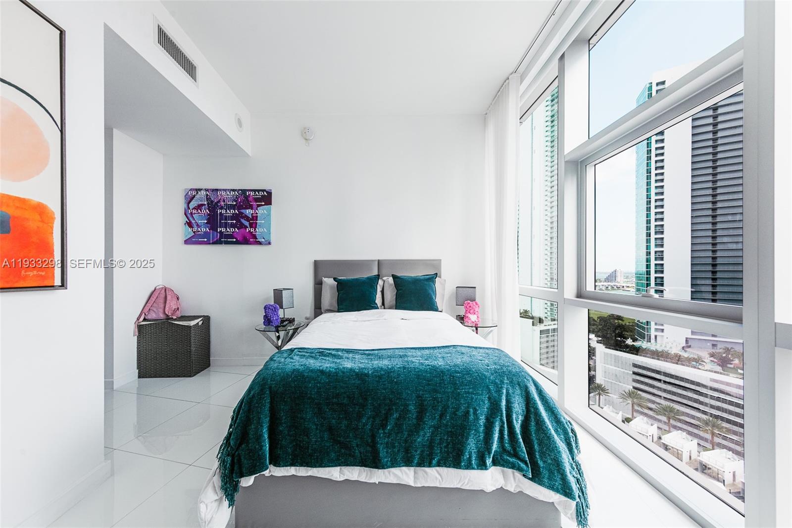 851 NE 1st Ave #2111, Miami FL 33132