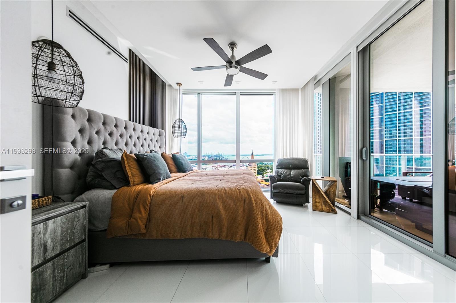851 NE 1st Ave #2111, Miami FL 33132