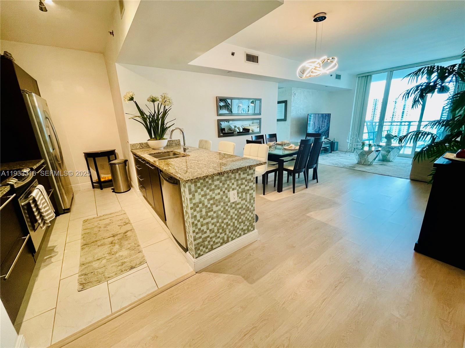 950 Brickell Bay Dr #2601, Miami FL 33131