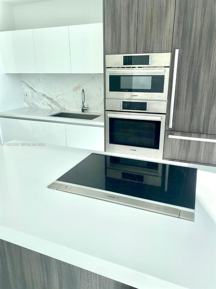 851 NE 1st Ave #2602, Miami FL 33132