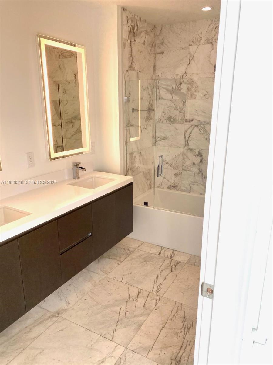 851 NE 1st Ave #2602, Miami FL 33132