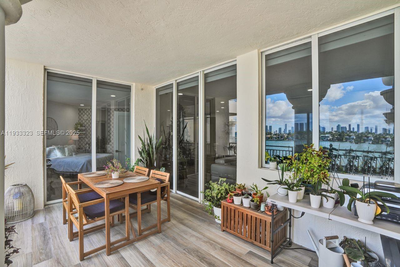 1 Century Ln #510, Miami Beach FL 33139