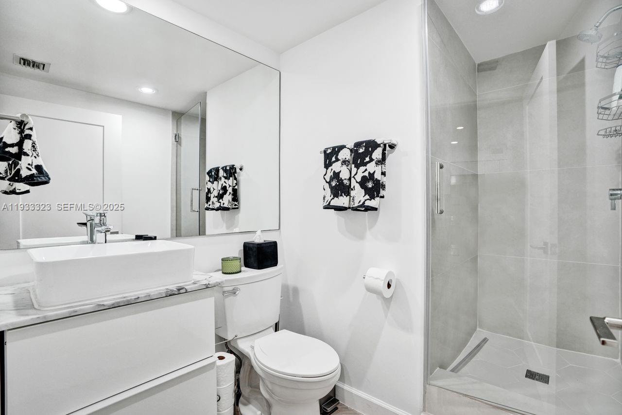 1 Century Ln #510, Miami Beach FL 33139