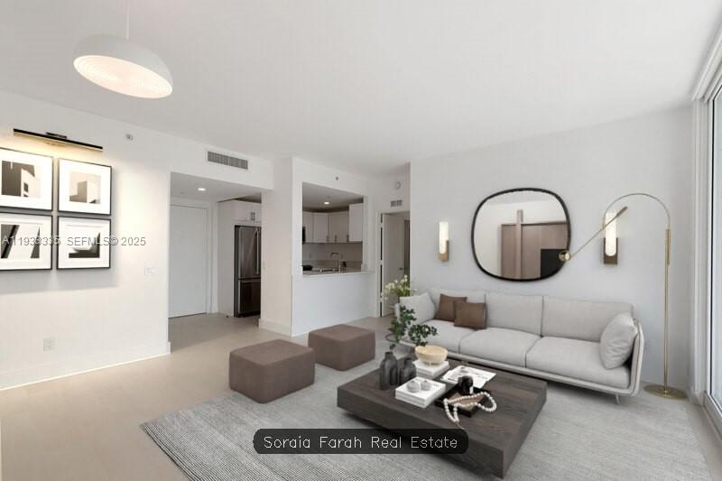 2475 Brickell Ave #1606, Miami FL 33129