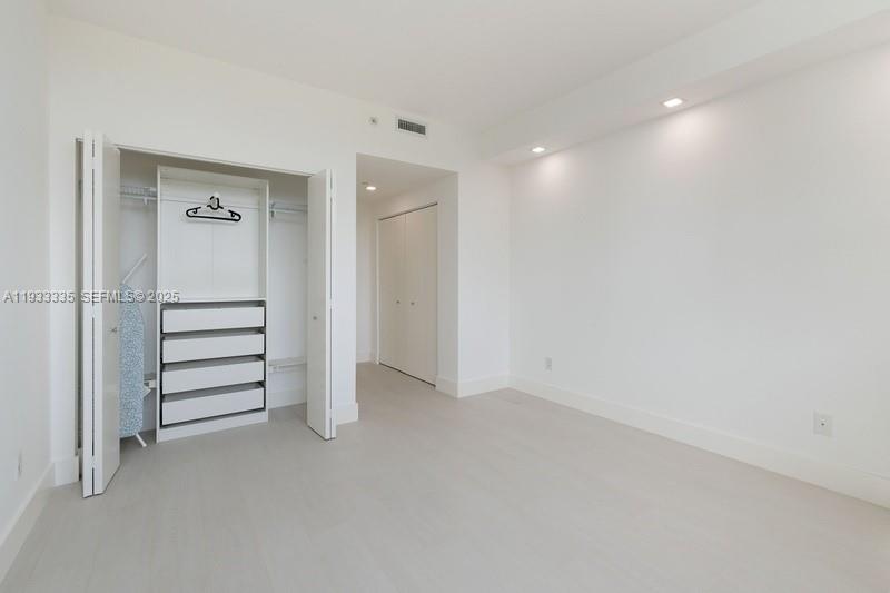 2475 Brickell Ave #1606, Miami FL 33129