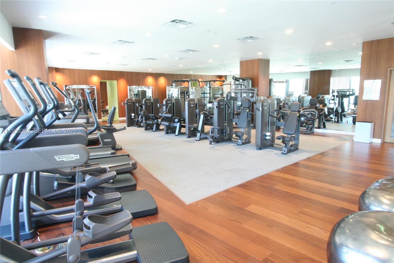 1300 S Miami Ave #PH4906, Miami FL 33130