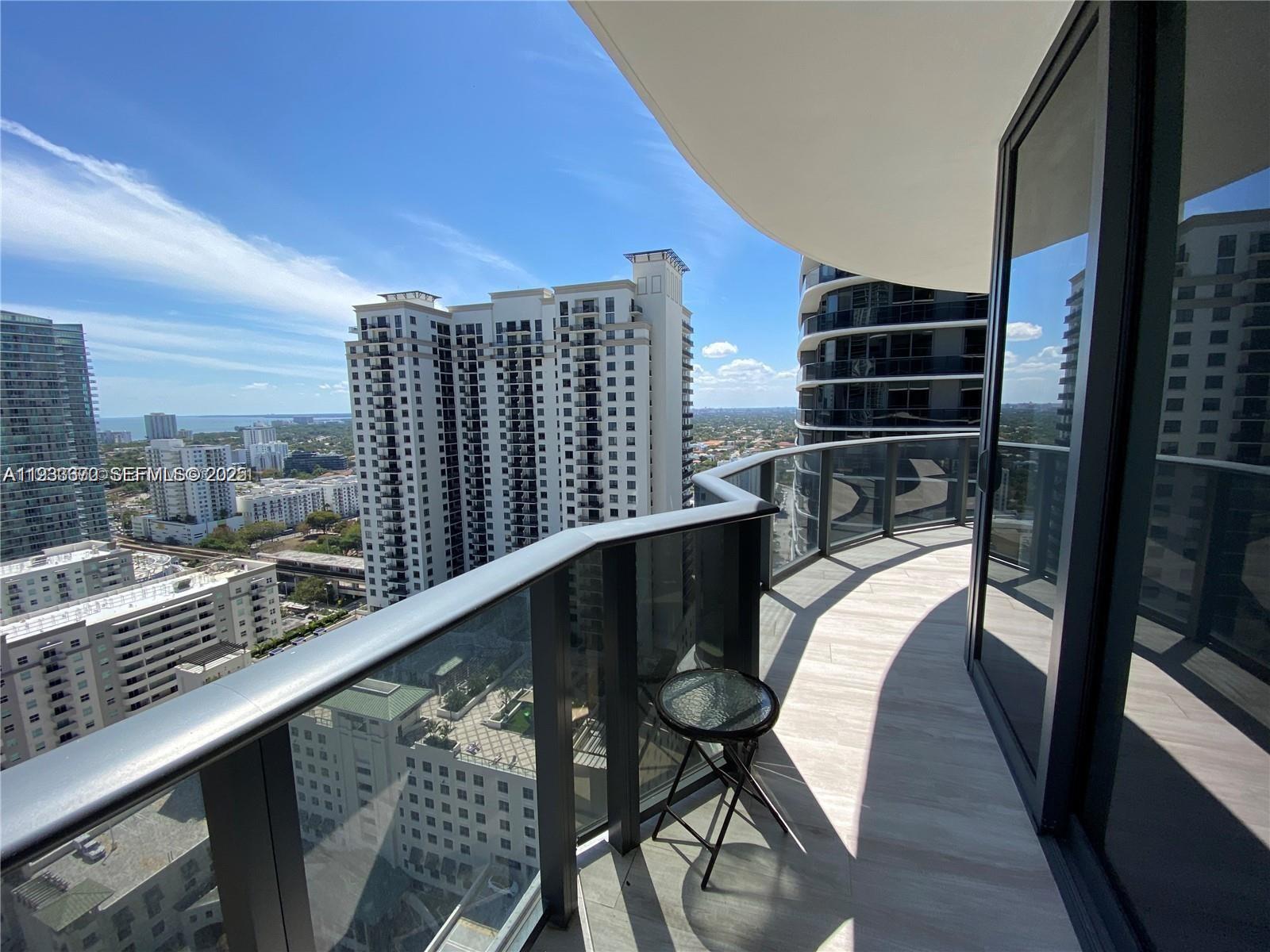 45 SW 9th St #2606, Miami FL 33130